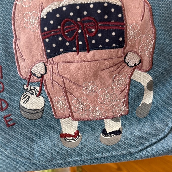 Kusuguru Japan Cat Embroidered Tote - Picture 3 of 8